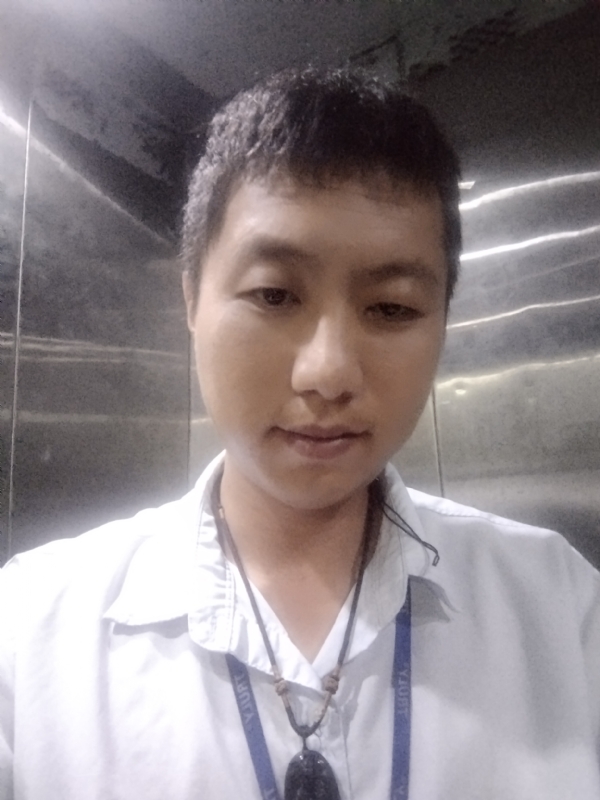 黄伟杰的第一张照片--汕尾王婆说媒